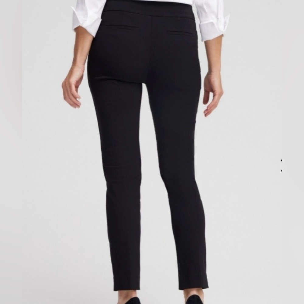 Chico’s black ankle pants in a cotton/elastane blend for all-season wear - Picture 2 of 10